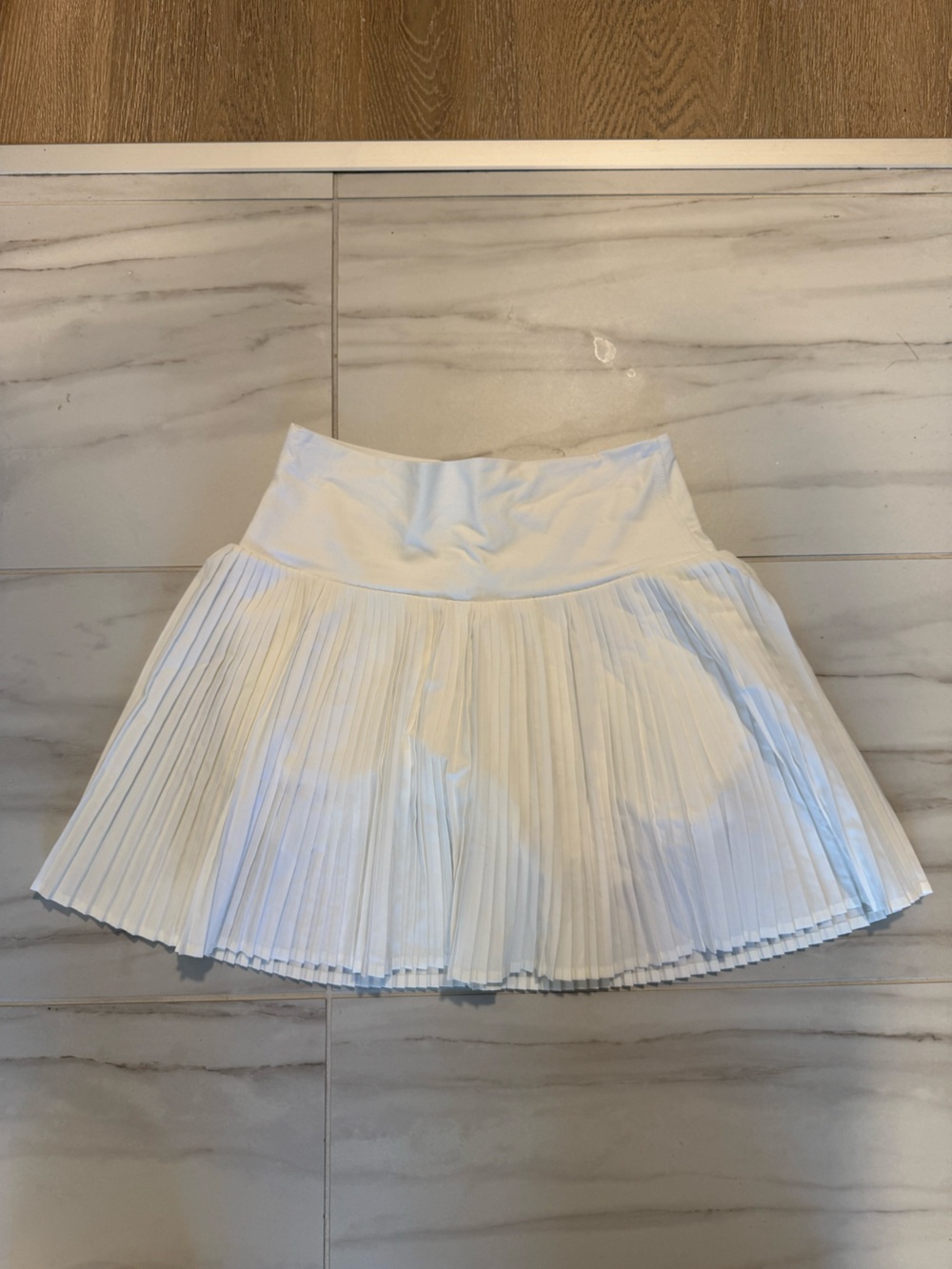 JoyLab White Pleated Circle Skirt